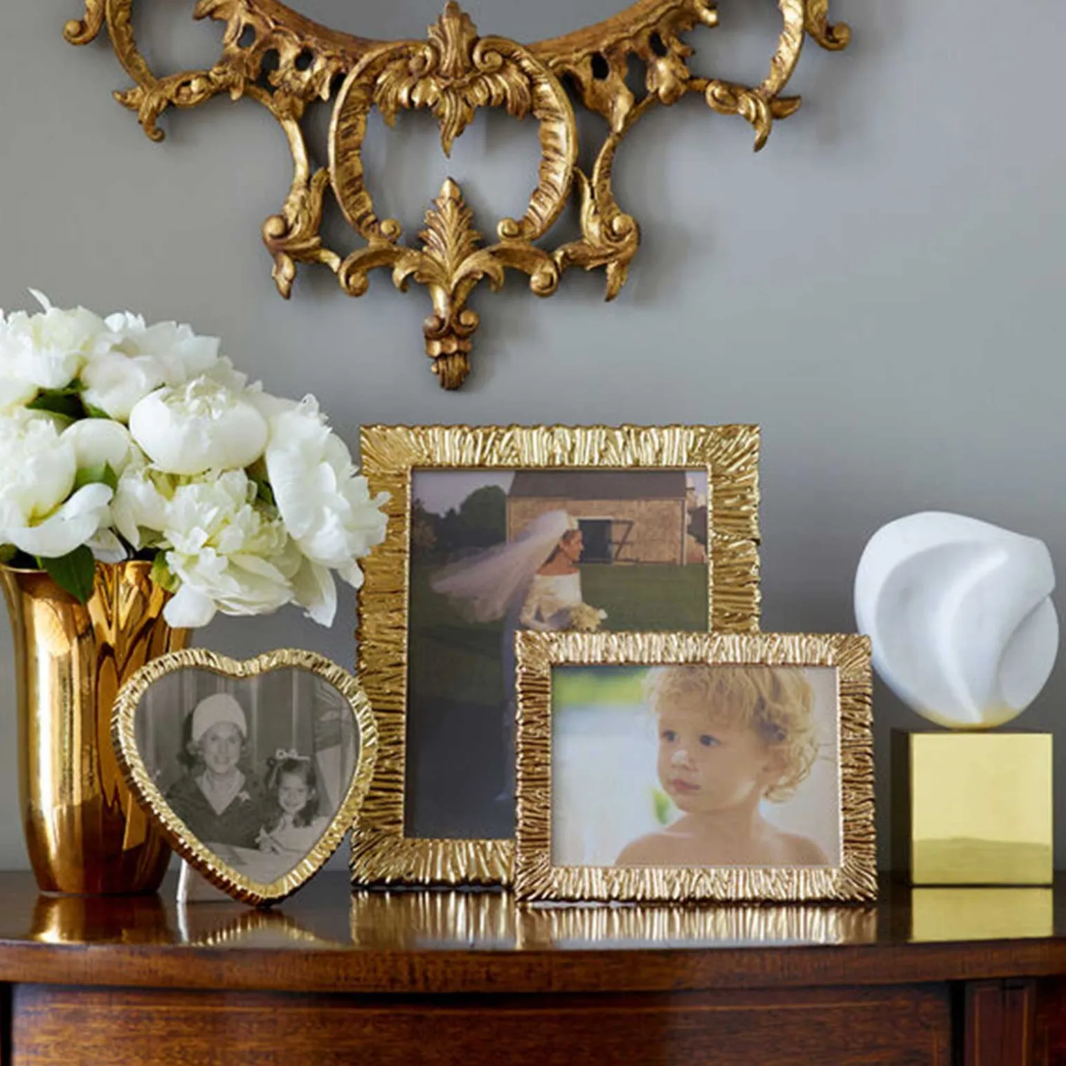 ambroise_frame_gold_1.webp Ambroise Frame Gold