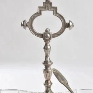 An Antique Silver Salt & Pepper Cellar