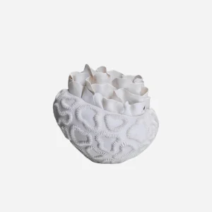 Antholia White Centrepiece