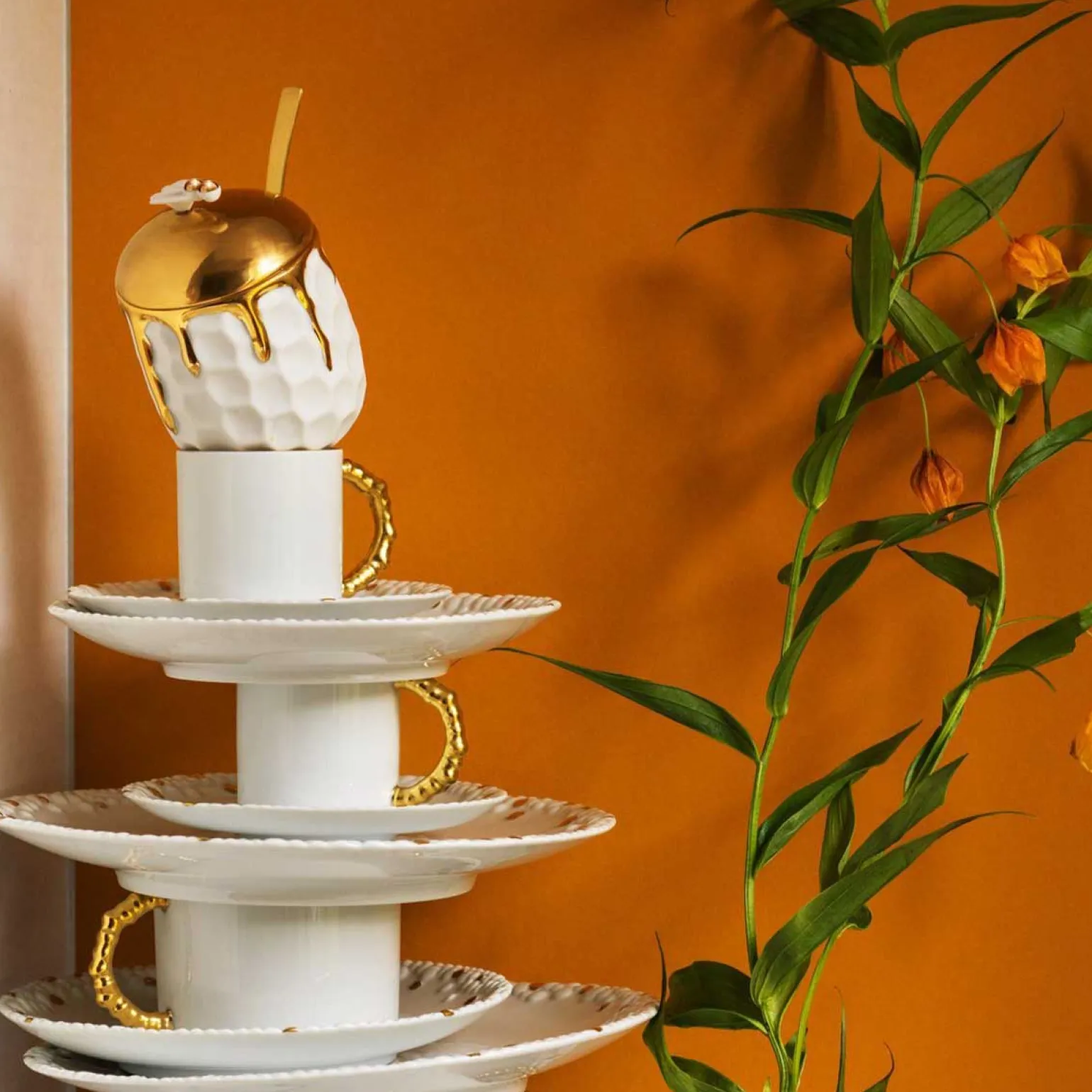 beehive_honeypot_2.webp Beehive Honeypot