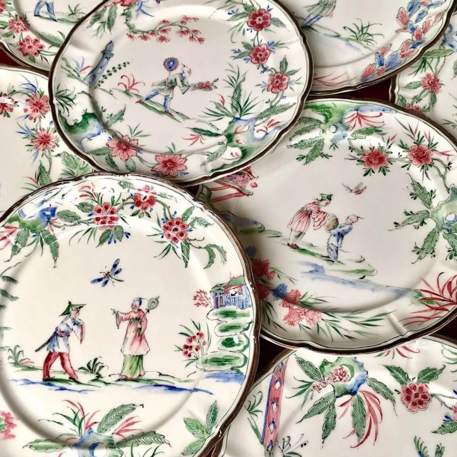 chinoiserie_dessert_plate_3.webp Chinoiserie Dessert Plates - Set of 12