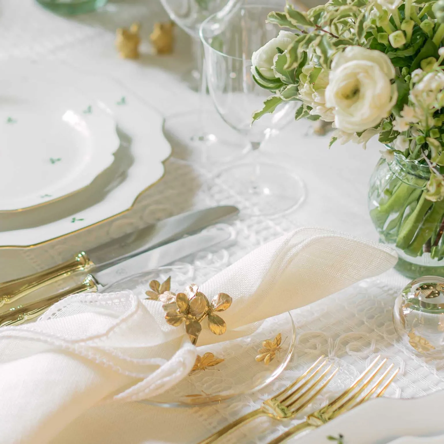 clover_napkin_ring__set_o_1.webp Clover Napkin Ring - Set of 4