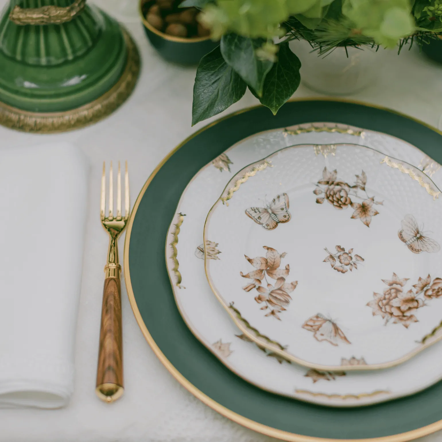 fortuna_dessert_plate_ant_2.webp Fortuna Dessert Plate Antique Brown