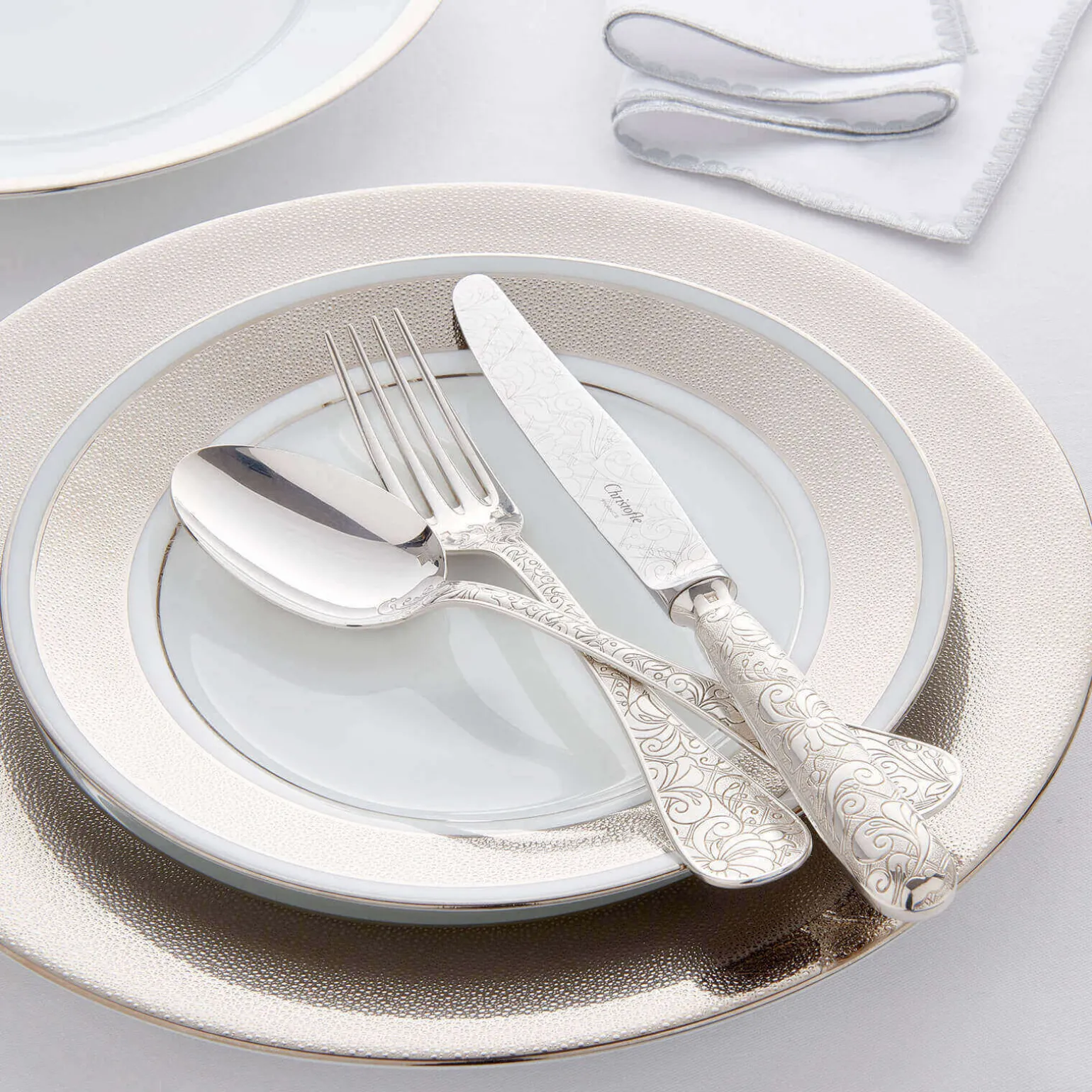 monte_carlo_platinum_dinn_1.webp Monte Carlo Platinum Dinner Plate