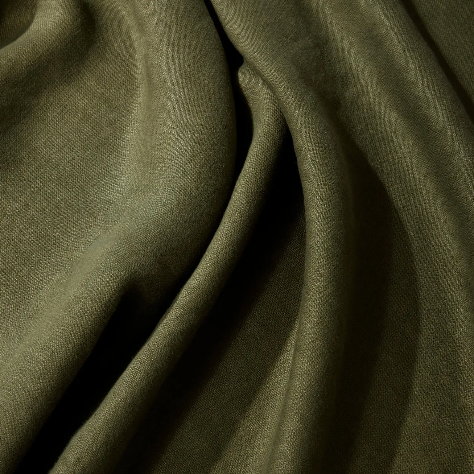 olive_linen_sateen_tablec_3.webp Olive Linen Sateen Tablecloth