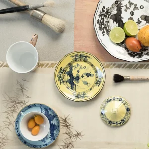 Oriente Italiano Mug with Lid Bario