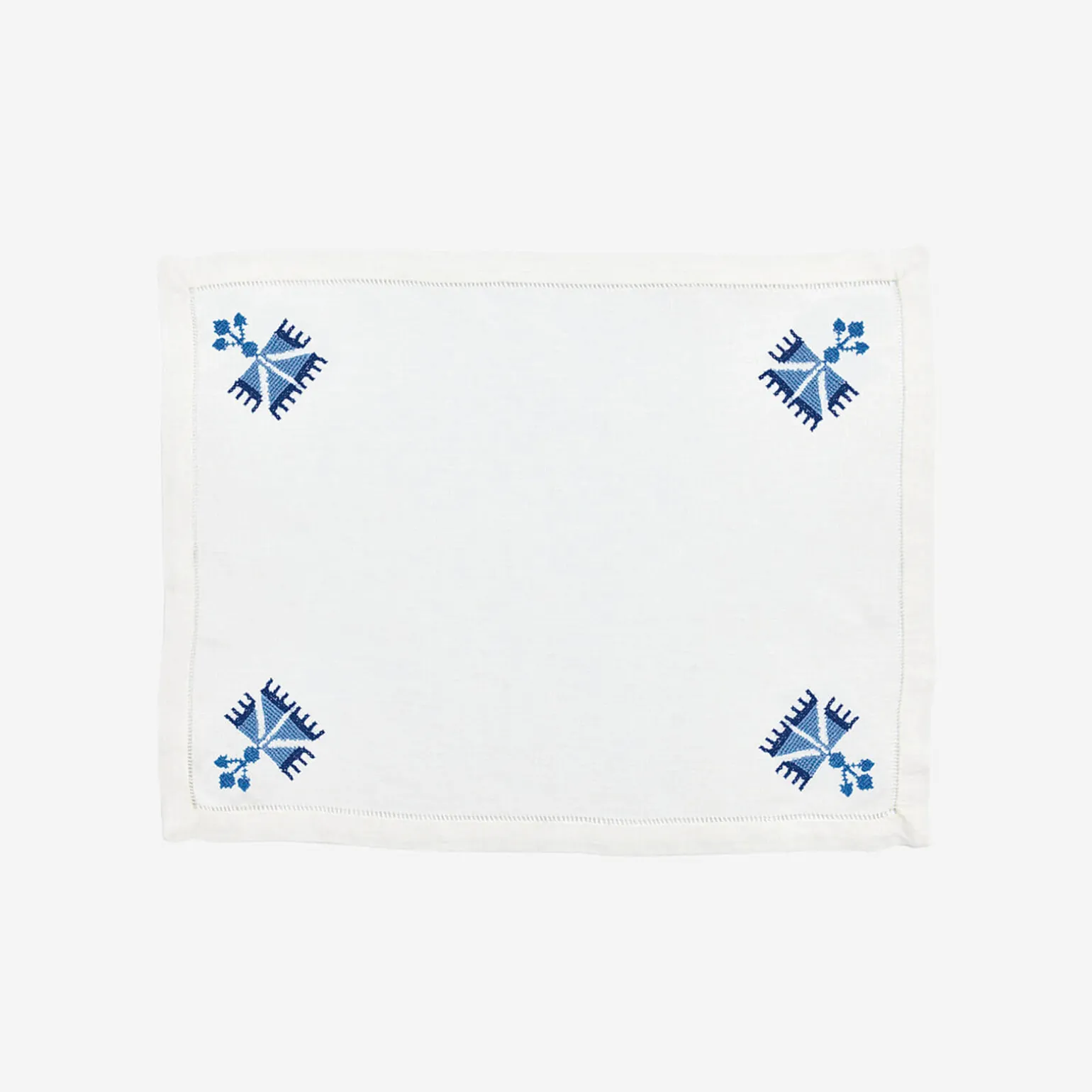 ottoman_carnation_placema_0-1.webp Ottoman Carnation Placemat - Blue