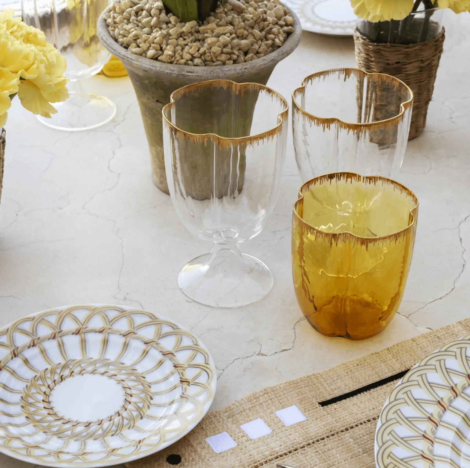 petal_white_wine_glass_1.webp Petal White Wine Glass