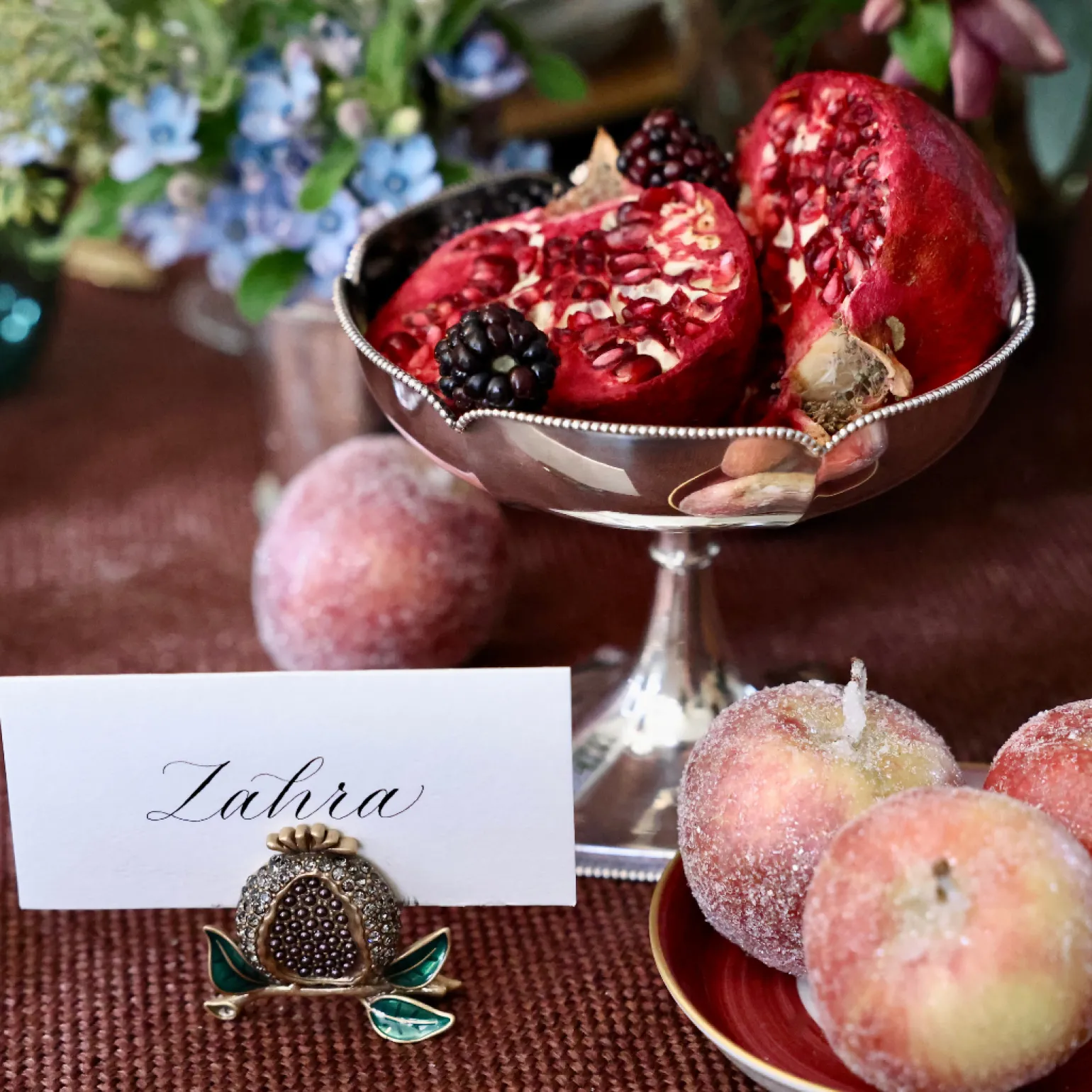 pomegranate_place_card_ho_1.webp Pomegranate Place Card Holder - Set of 4